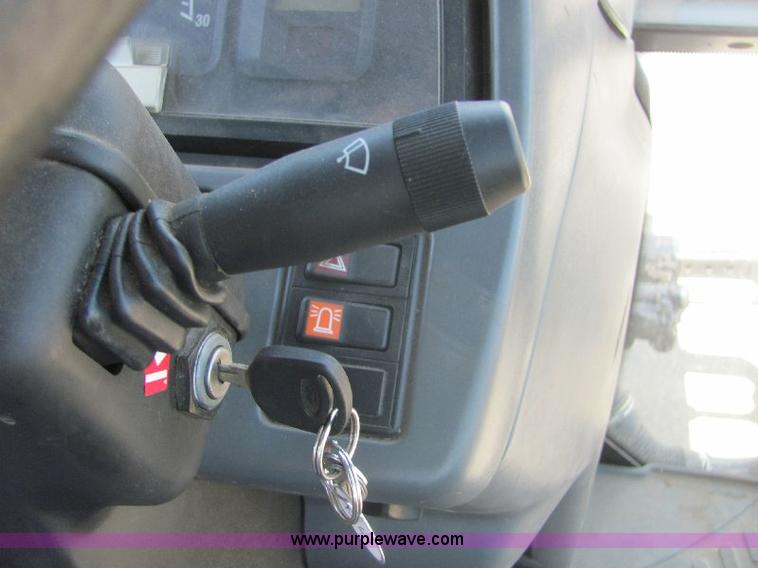 image for item A3658 New Holland TS110 tractor