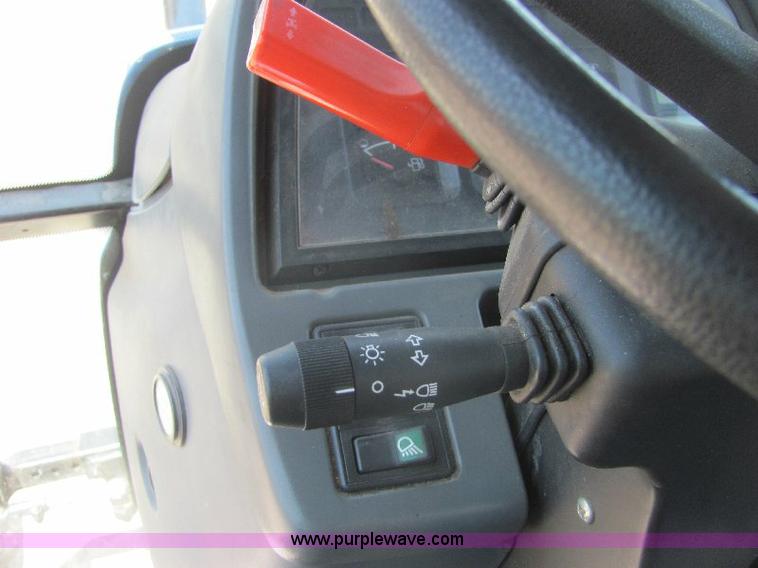 image for item A3658 New Holland TS110 tractor