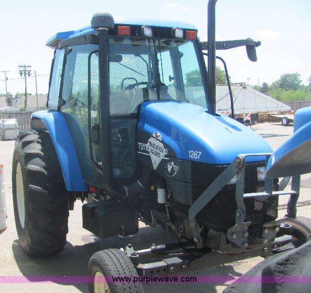 image for item A3659 New Holland TS110 tractor
