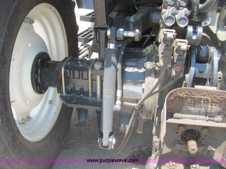 image for item A3659 New Holland TS110 tractor