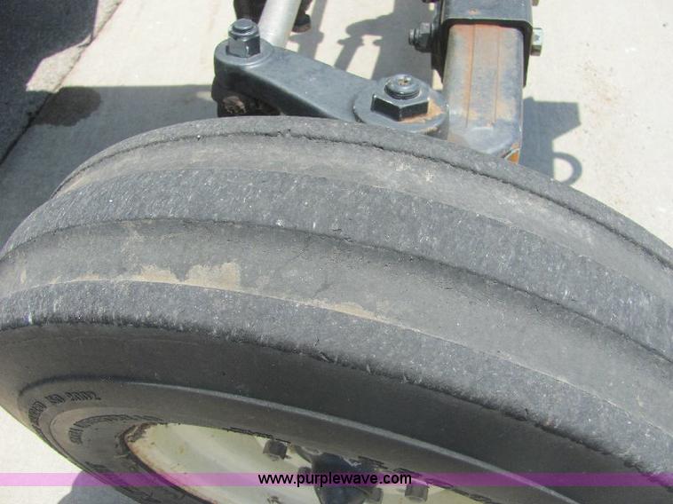 image for item A3661 New Holland TS110 tractor