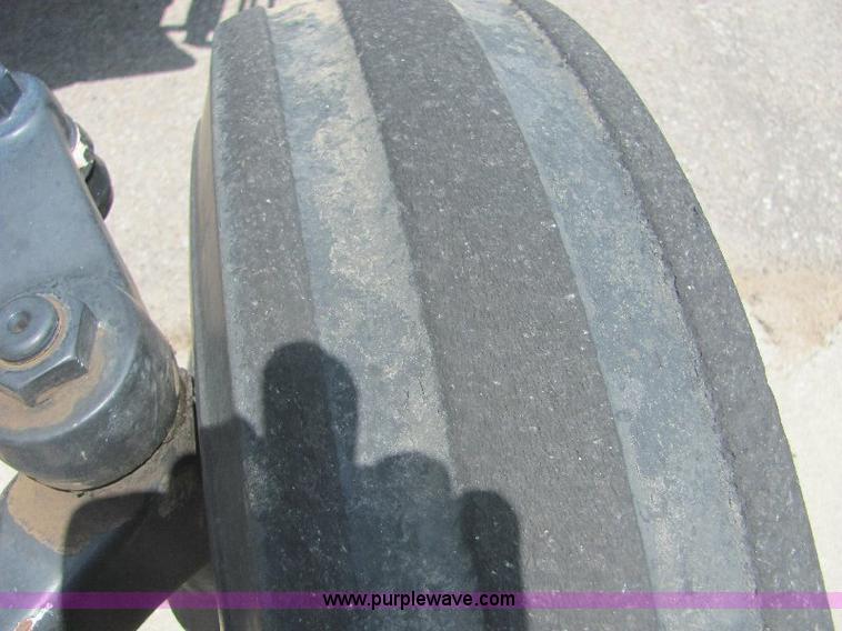 image for item A3662 New Holland TS110 tractor