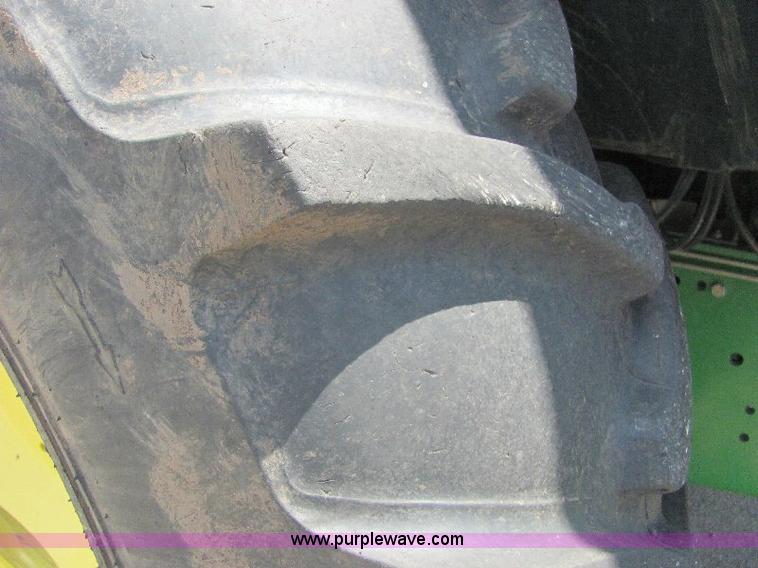 image for item A3663 2002 John Deere 6605 tractor