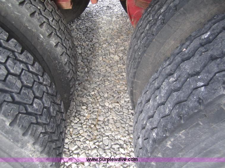 image for item A3866 1998 International 4700 grain truck