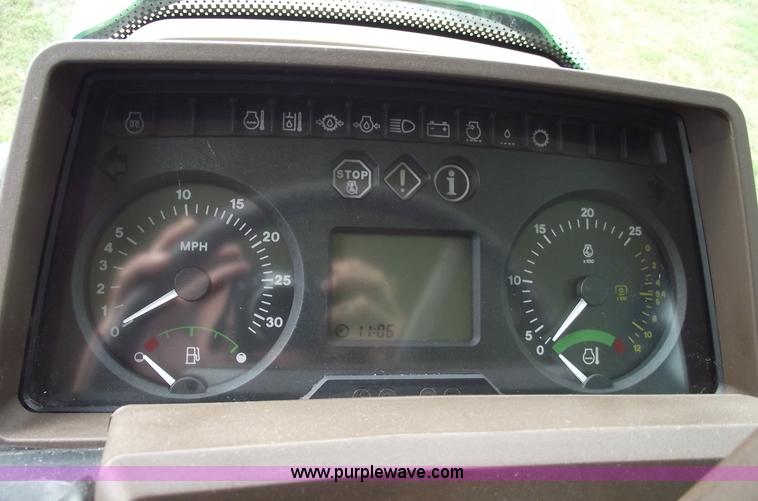 image for item A4071 2002 John Deere 6320P tractor