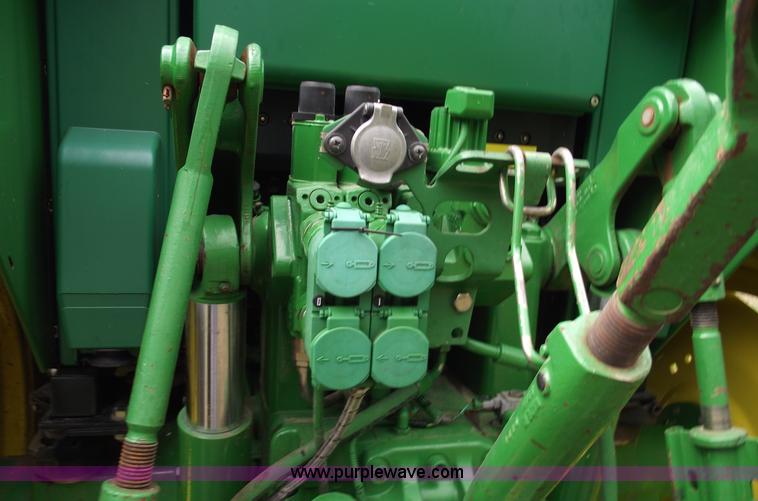 image for item A4071 2002 John Deere 6320P tractor