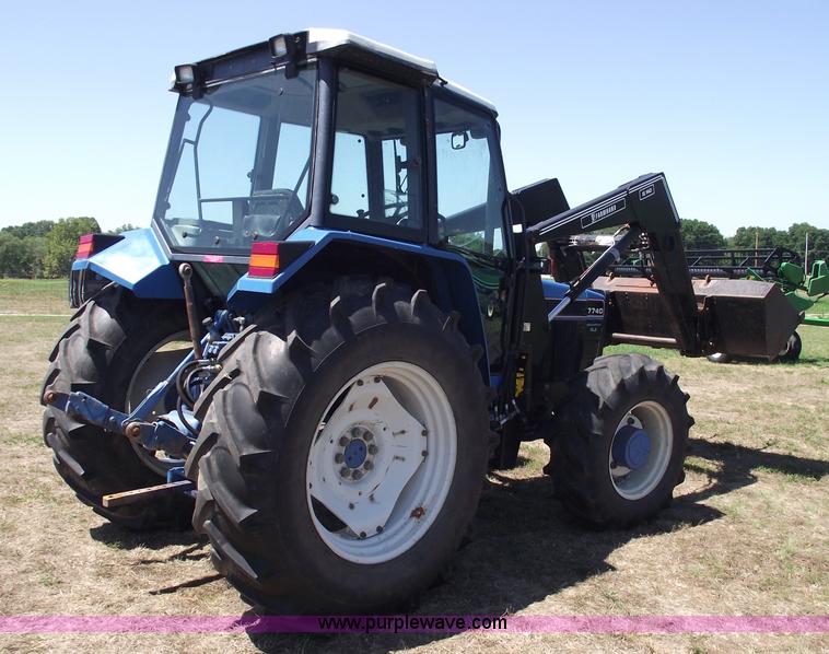 image for item A4090 1992 Ford 7740 Powerstar SLE MFWD tractor