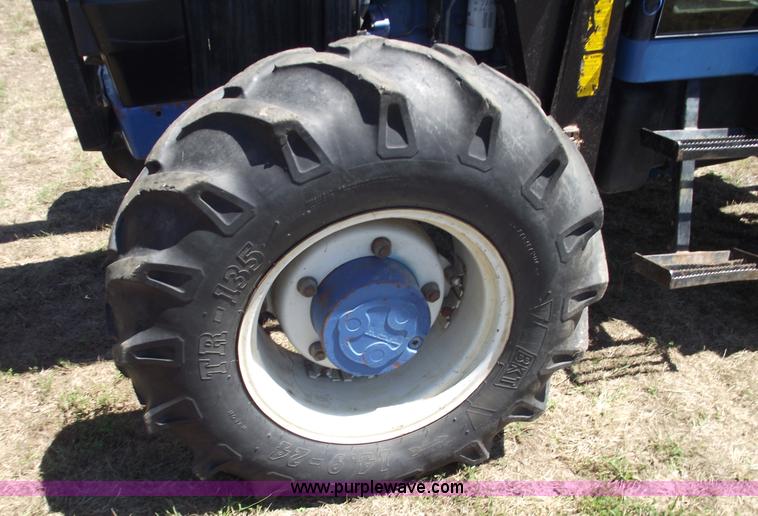 image for item A4090 1992 Ford 7740 Powerstar SLE MFWD tractor