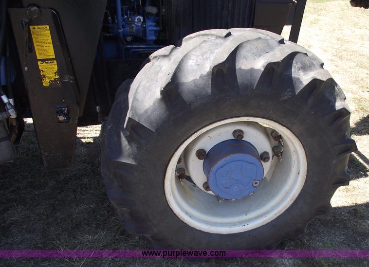 image for item A4090 1992 Ford 7740 Powerstar SLE MFWD tractor