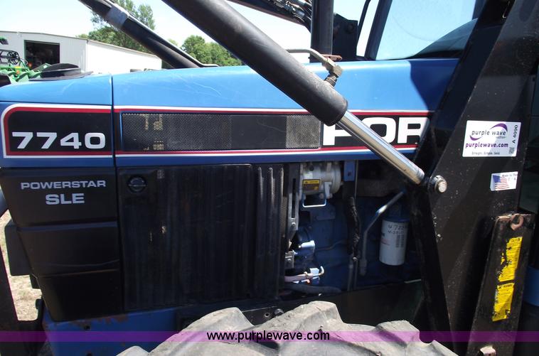 image for item A4090 1992 Ford 7740 Powerstar SLE MFWD tractor