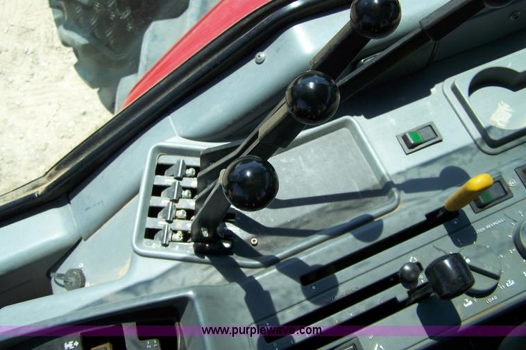 image for item A4574 1994 Case IH Magnum 7250 MFWD tractor