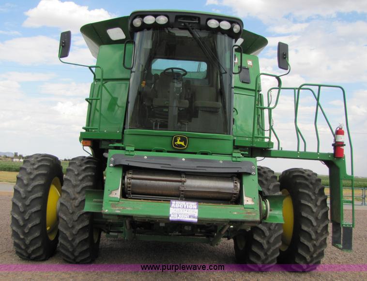 image for item A4649 2007 John Deere 9760 STS combine