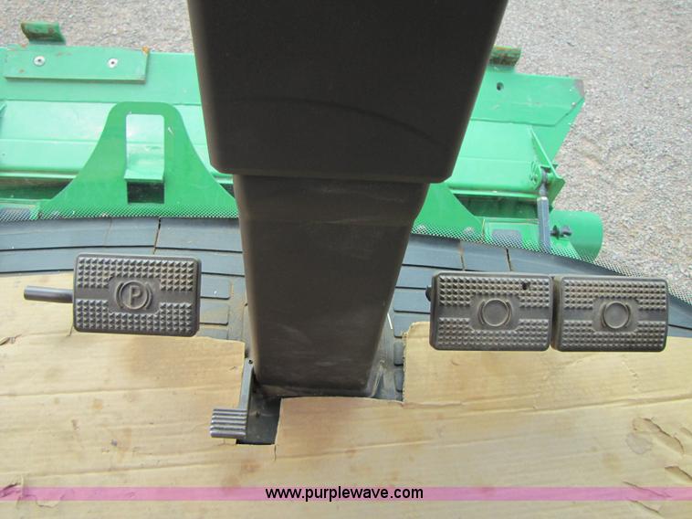 image for item A4649 2007 John Deere 9760 STS combine