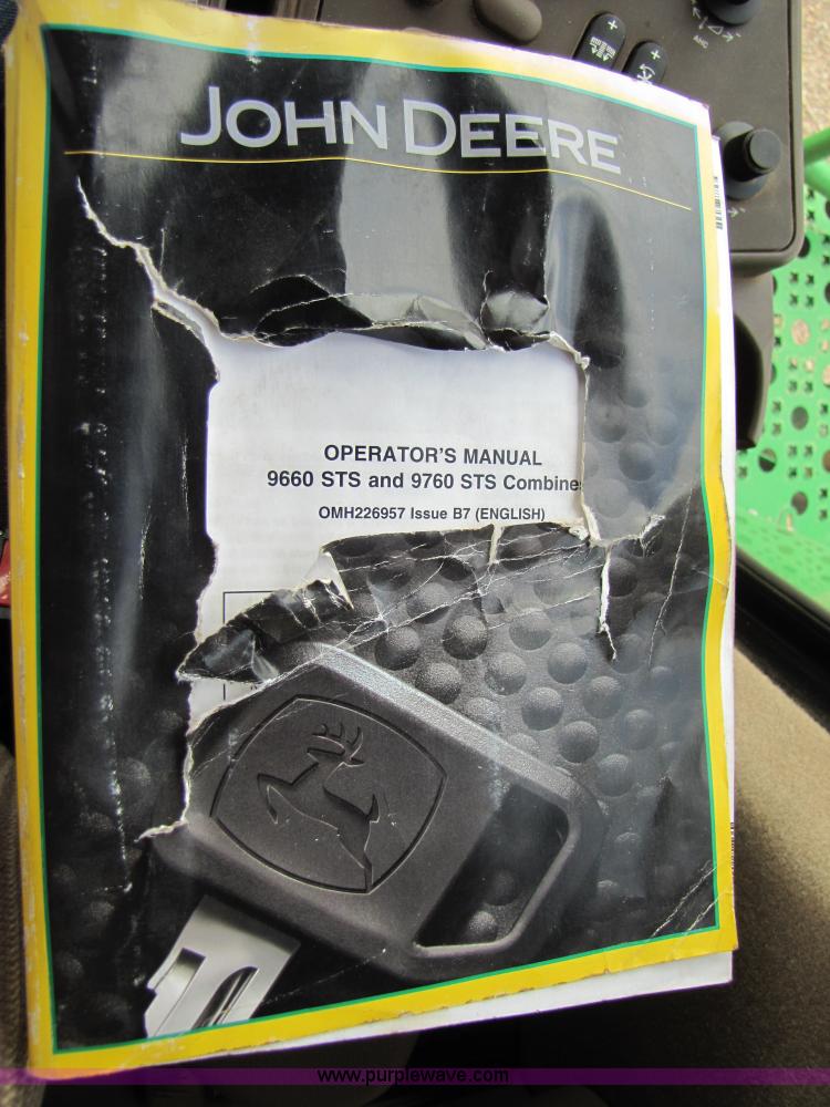 image for item A4649 2007 John Deere 9760 STS combine