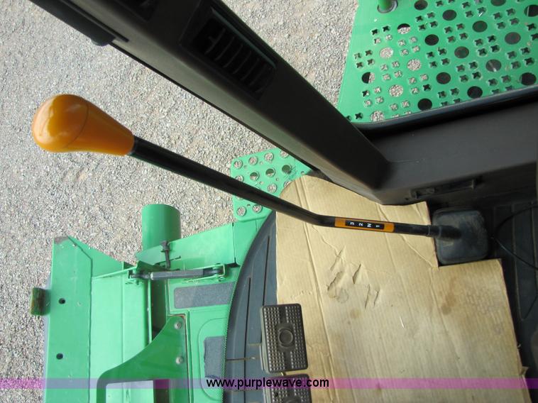 image for item A4649 2007 John Deere 9760 STS combine