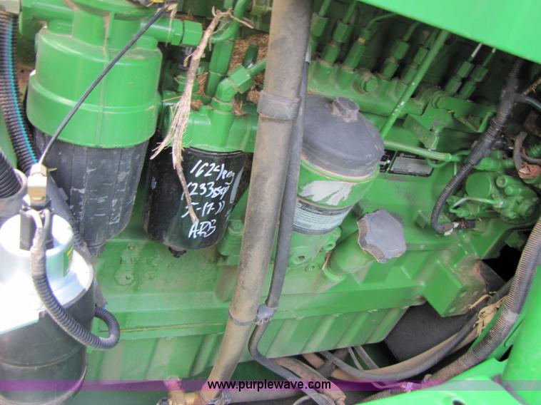 image for item A4649 2007 John Deere 9760 STS combine