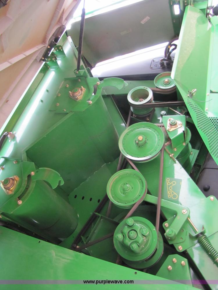 image for item A4649 2007 John Deere 9760 STS combine