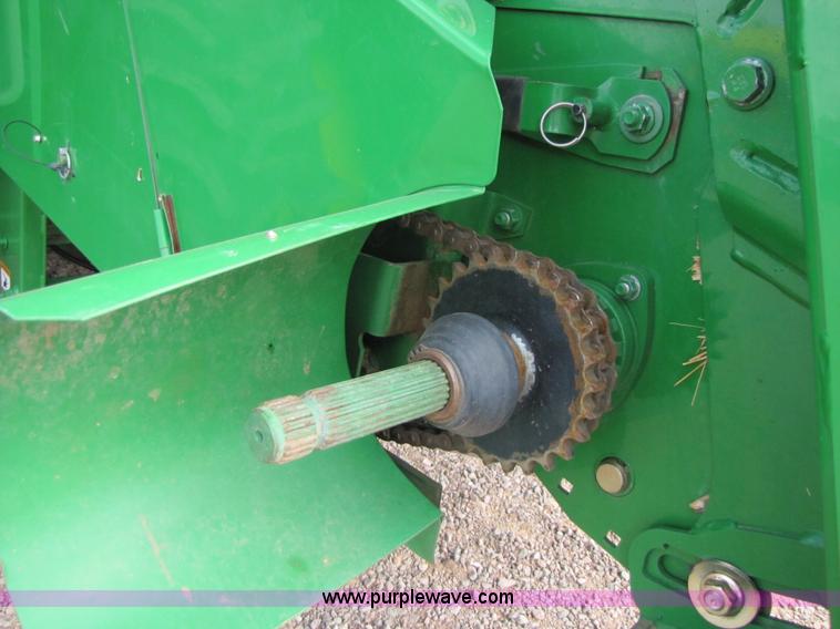 image for item A4649 2007 John Deere 9760 STS combine