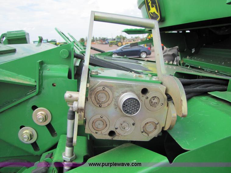 image for item A4649 2007 John Deere 9760 STS combine