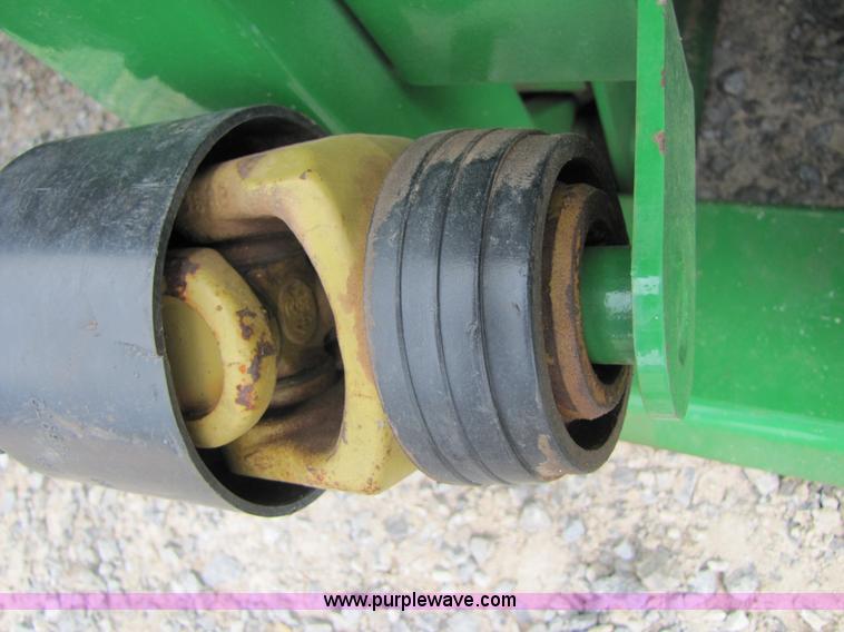 image for item A4650 2009 John Deere 635D 35' draper head
