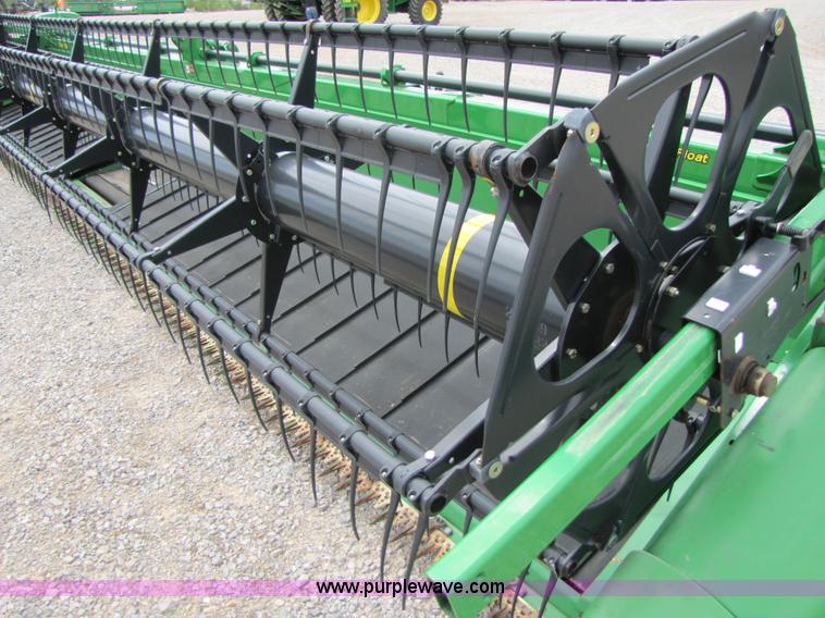 image for item A4650 2009 John Deere 635D 35' draper head