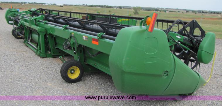 image for item A4651 2009 John Deere 635D 35' draper head