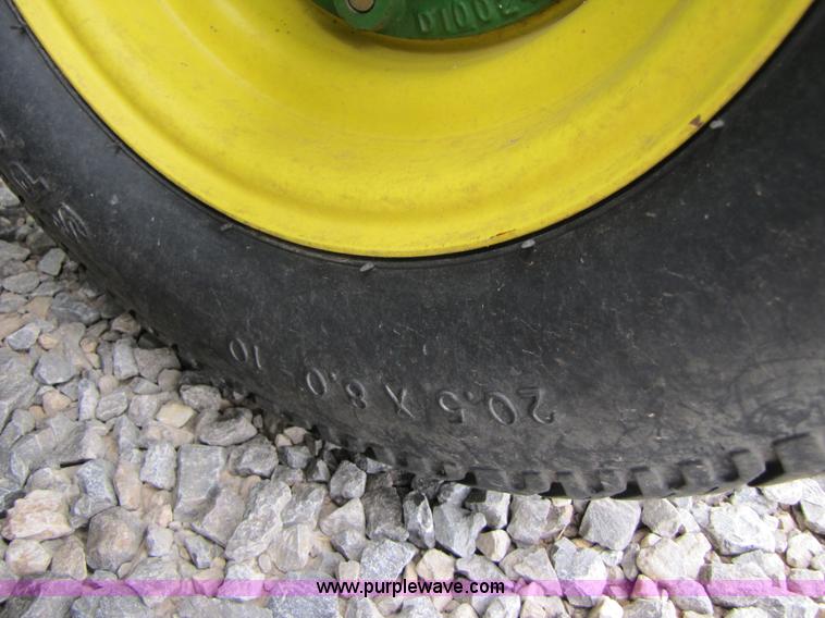 image for item A4651 2009 John Deere 635D 35' draper head