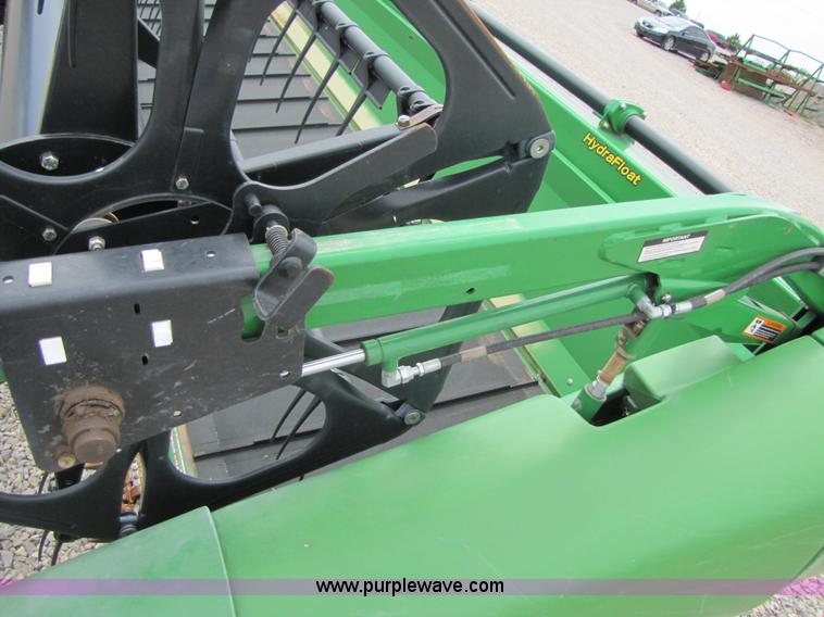 image for item A4651 2009 John Deere 635D 35' draper head