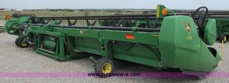 image for item A4652 2009 John Deere 635D 35' draper head