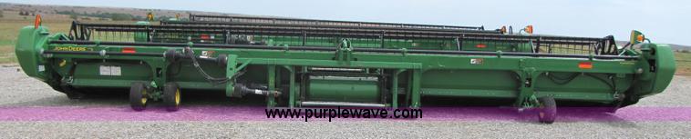 image for item A4652 2009 John Deere 635D 35' draper head