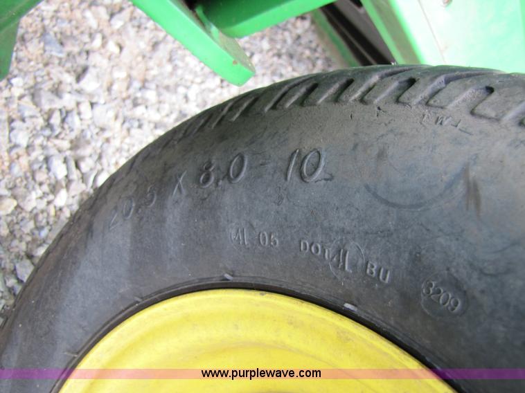 image for item A4652 2009 John Deere 635D 35' draper head