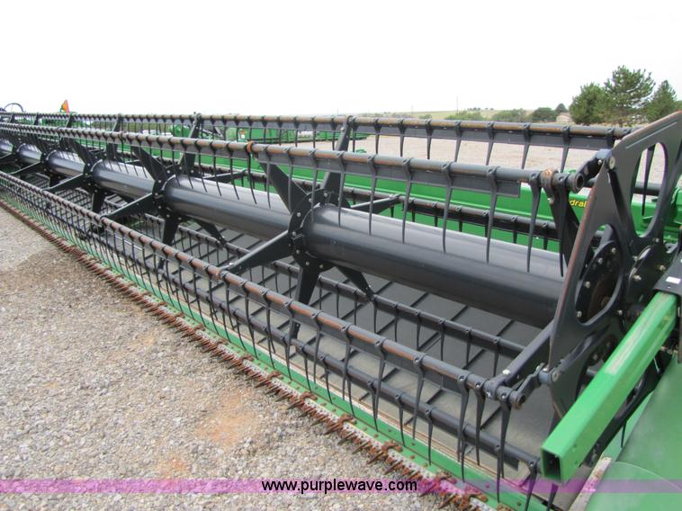 image for item A4652 2009 John Deere 635D 35' draper head