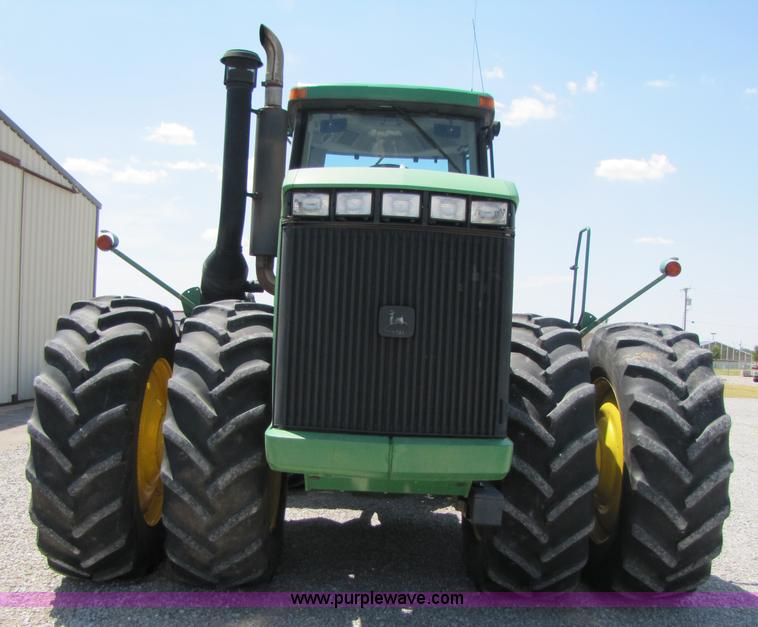 image for item A4655 1998 John Deere 9300 4WD tractor