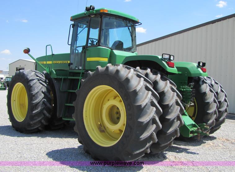 image for item A4655 1998 John Deere 9300 4WD tractor
