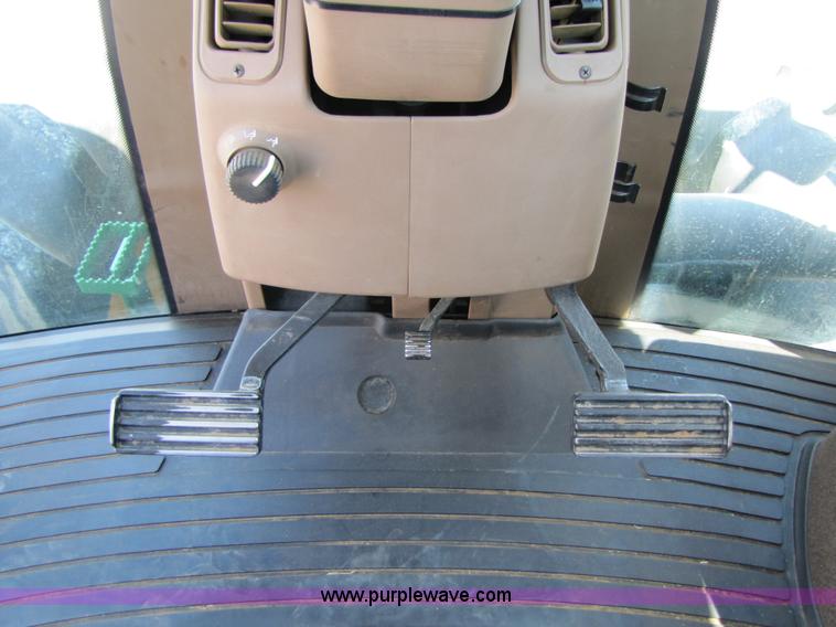 image for item A4655 1998 John Deere 9300 4WD tractor