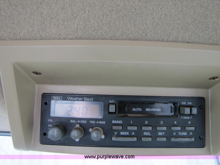 image for item A4655 1998 John Deere 9300 4WD tractor