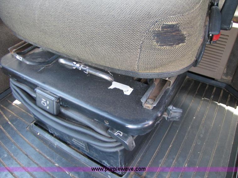 image for item A4655 1998 John Deere 9300 4WD tractor