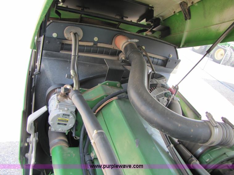 image for item A4655 1998 John Deere 9300 4WD tractor