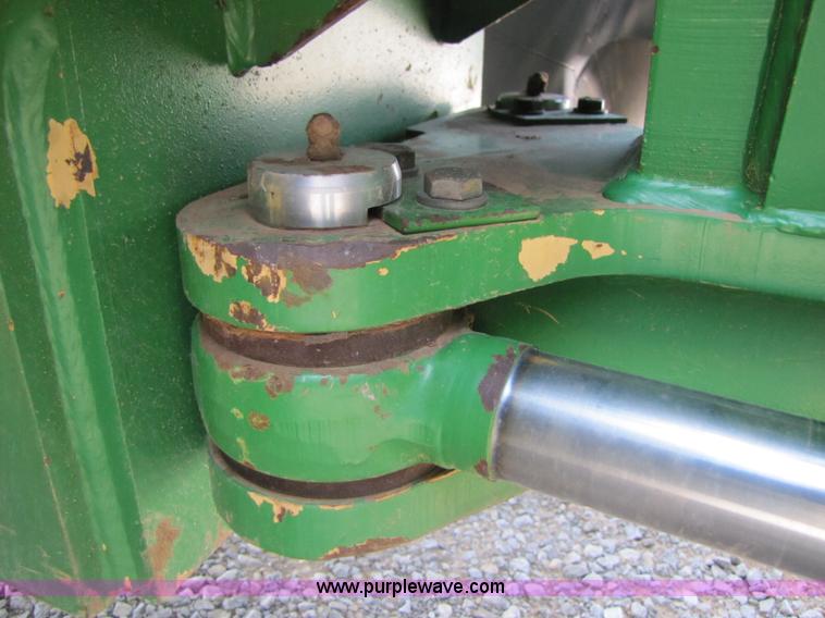 image for item A4655 1998 John Deere 9300 4WD tractor