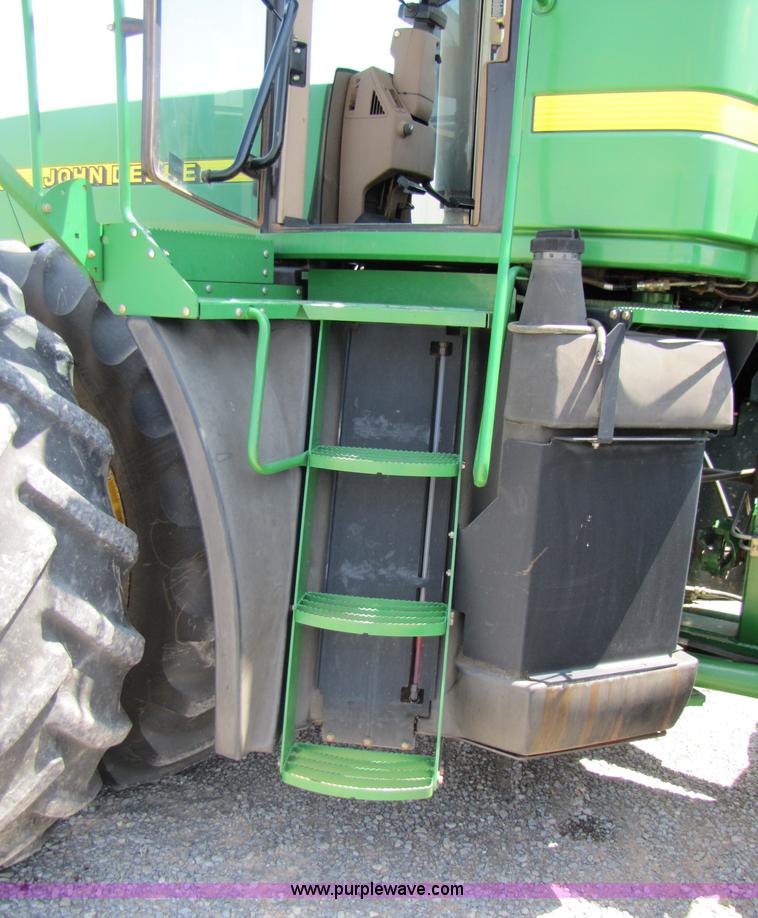 image for item A4655 1998 John Deere 9300 4WD tractor