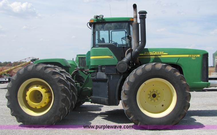 image for item A4656 2003 John Deere 9320 4WD tractor