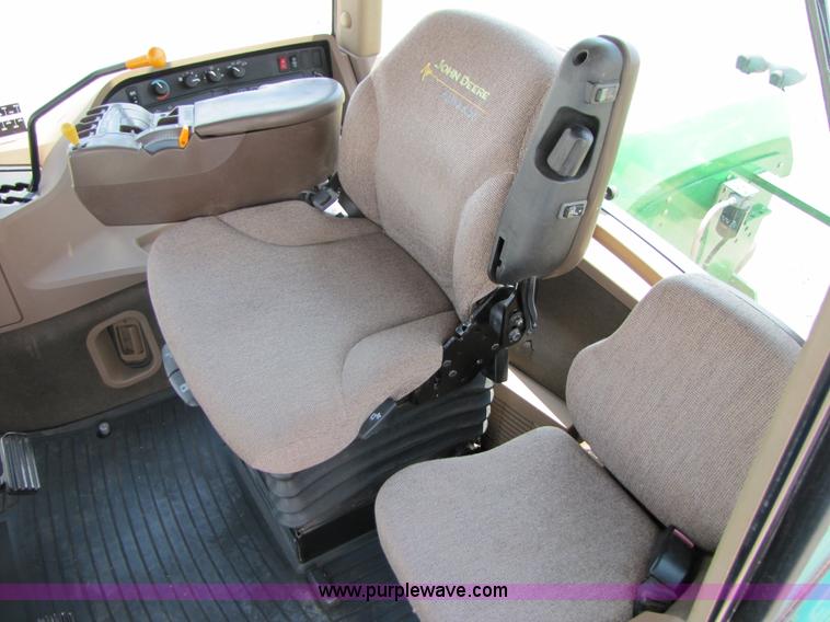 image for item A4656 2003 John Deere 9320 4WD tractor