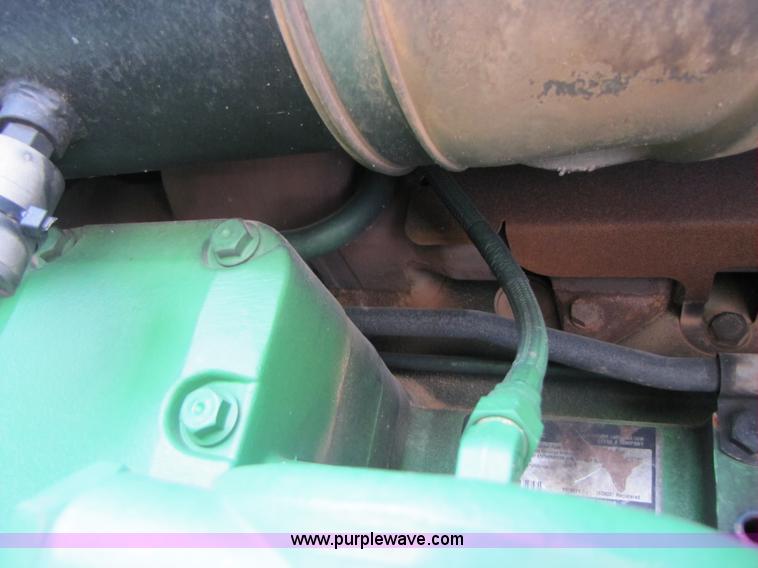 image for item A4656 2003 John Deere 9320 4WD tractor