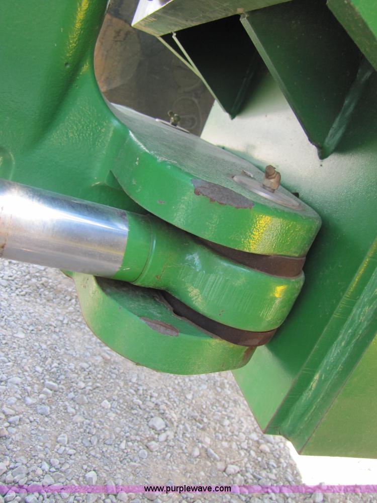 image for item A4656 2003 John Deere 9320 4WD tractor