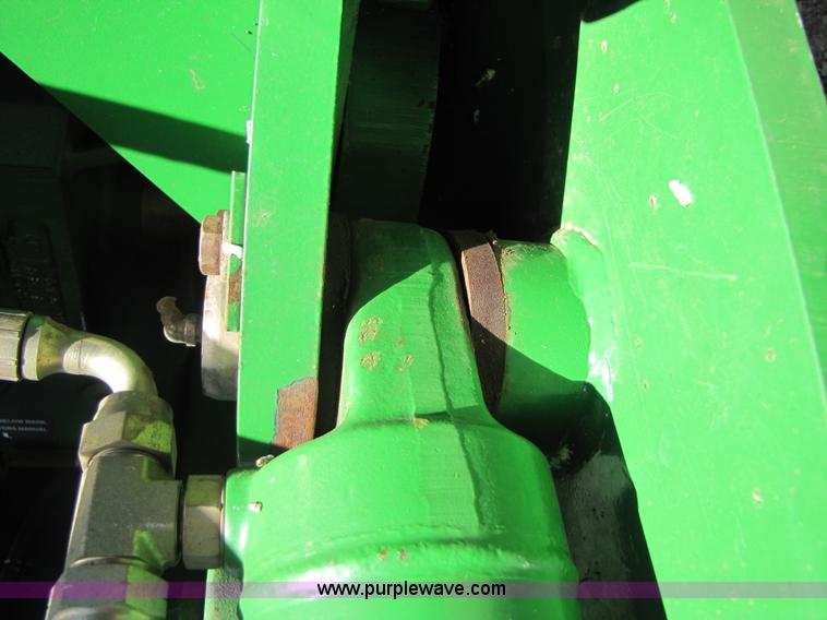 image for item A4656 2003 John Deere 9320 4WD tractor