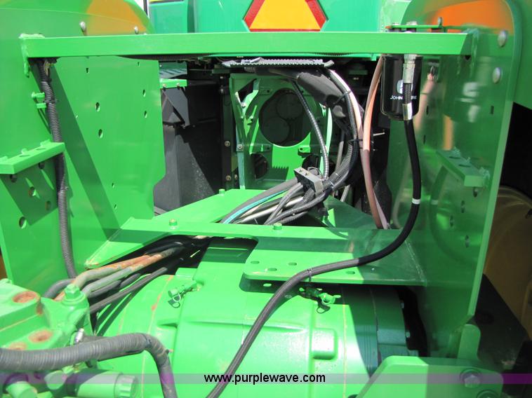 image for item A4656 2003 John Deere 9320 4WD tractor