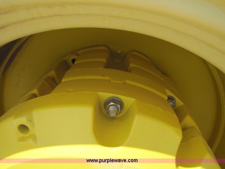 image for item A4656 2003 John Deere 9320 4WD tractor