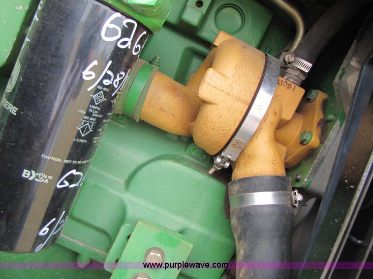 image for item A4658 2000 John Deere 9200 4WD tractor