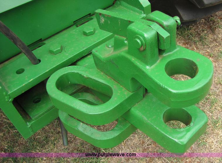 image for item A4658 2000 John Deere 9200 4WD tractor
