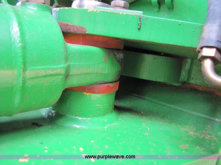 image for item A4658 2000 John Deere 9200 4WD tractor